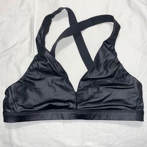 VS Strappy Sportsbra